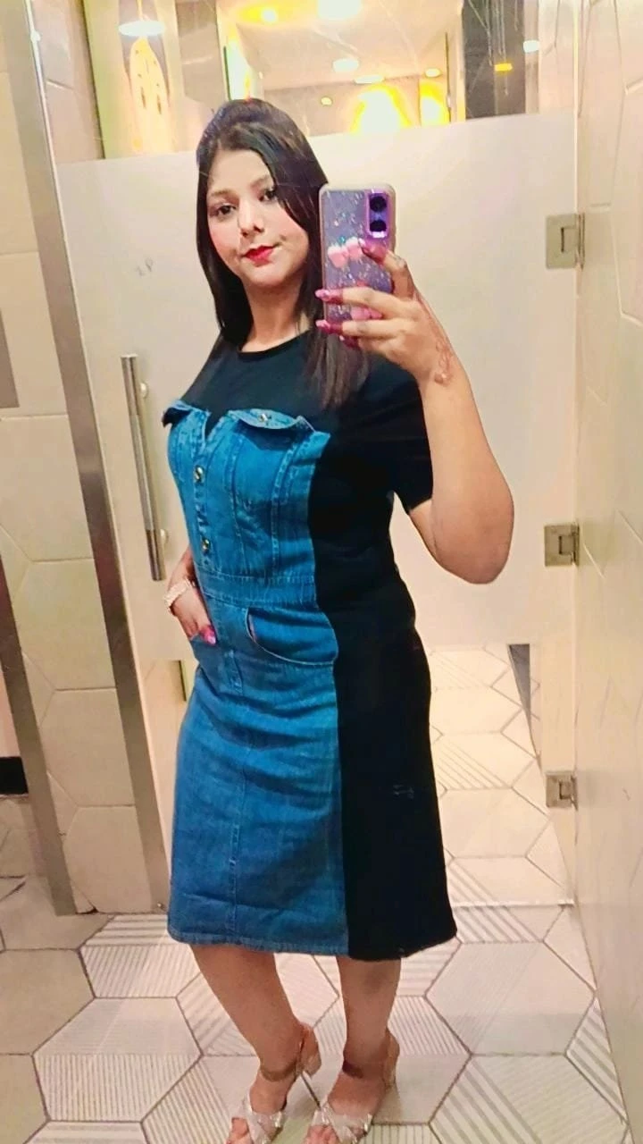 Ritika Cam Show – Indian escort in New Delhi — 3 / 4
