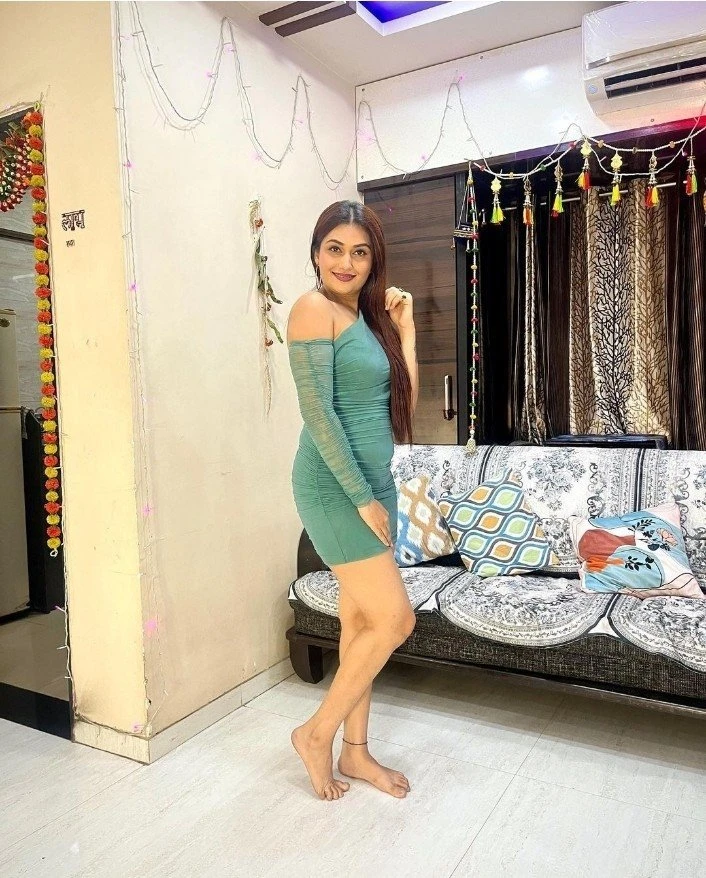 Janvi – Indian escort in Navi Mumbai — 2 / 3