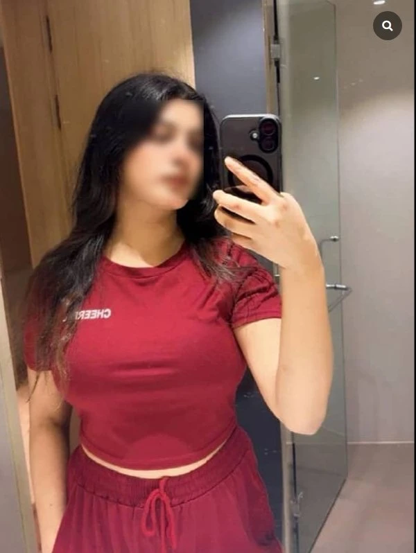 Mehar Oberoi Janakpuri Escort – Indian escort in New Delhi — 2 / 5