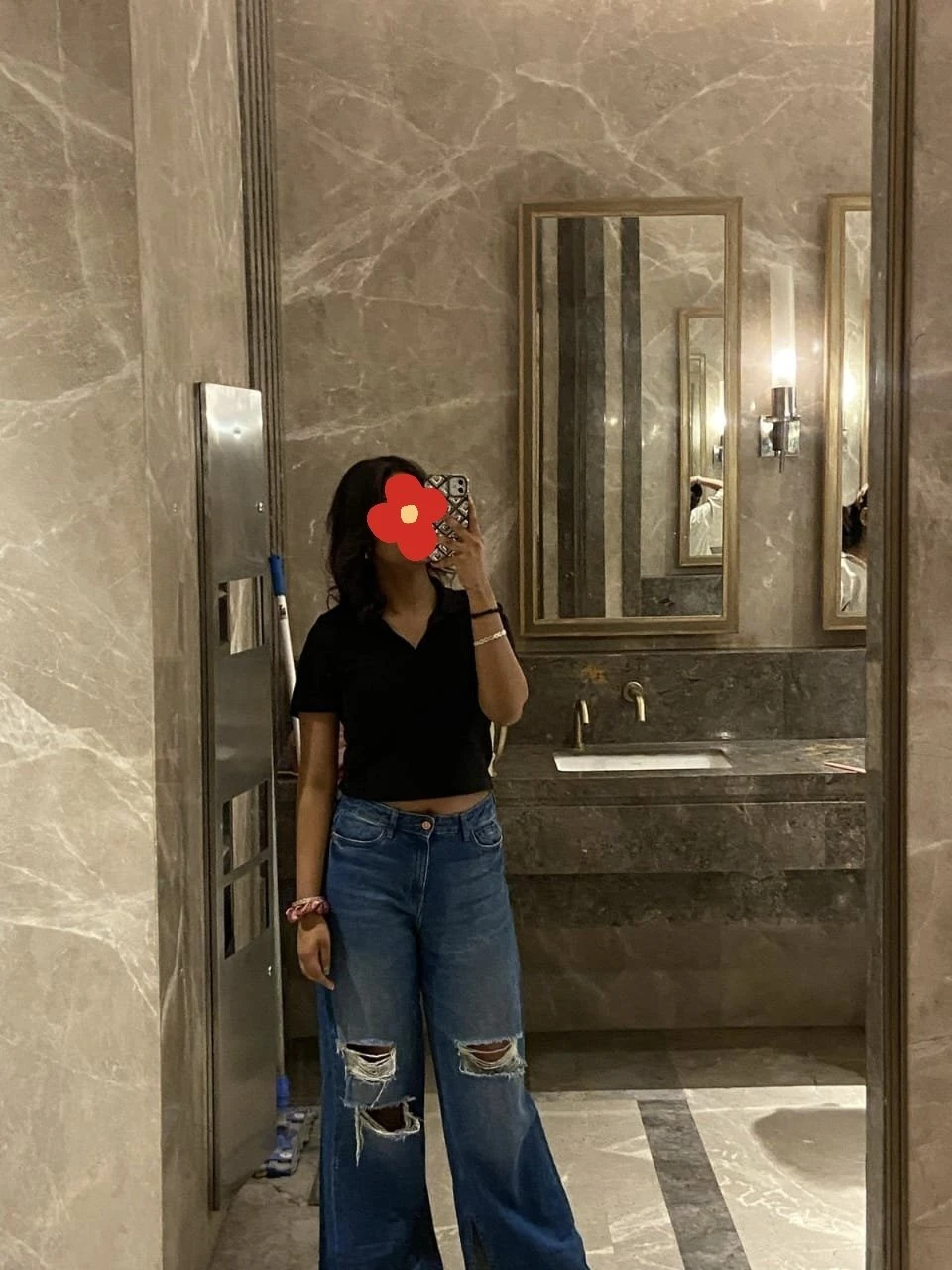 Pooja, Real Meet Only – Indian escort in Noida — 5 / 6