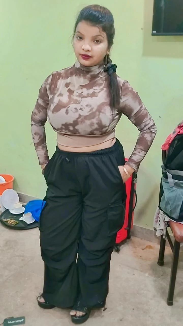 Ritika Cam Show & Meet꧂ – – Indian escort in Ranchi — 3 / 4