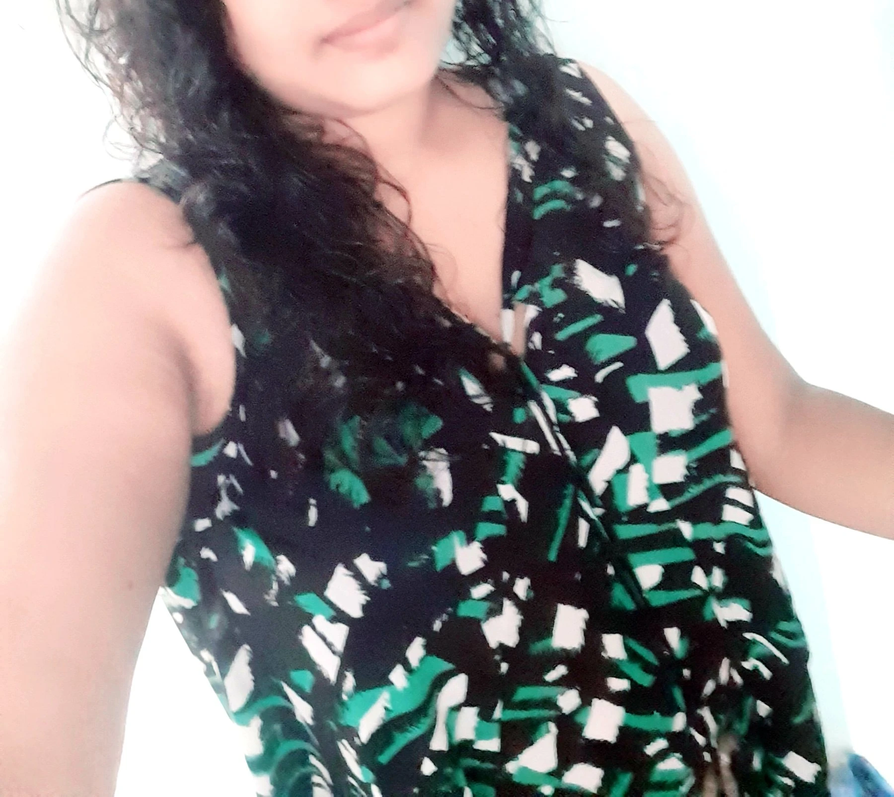 Shenaya – Sri Lankan escort in Colombo, Escort, Colombo