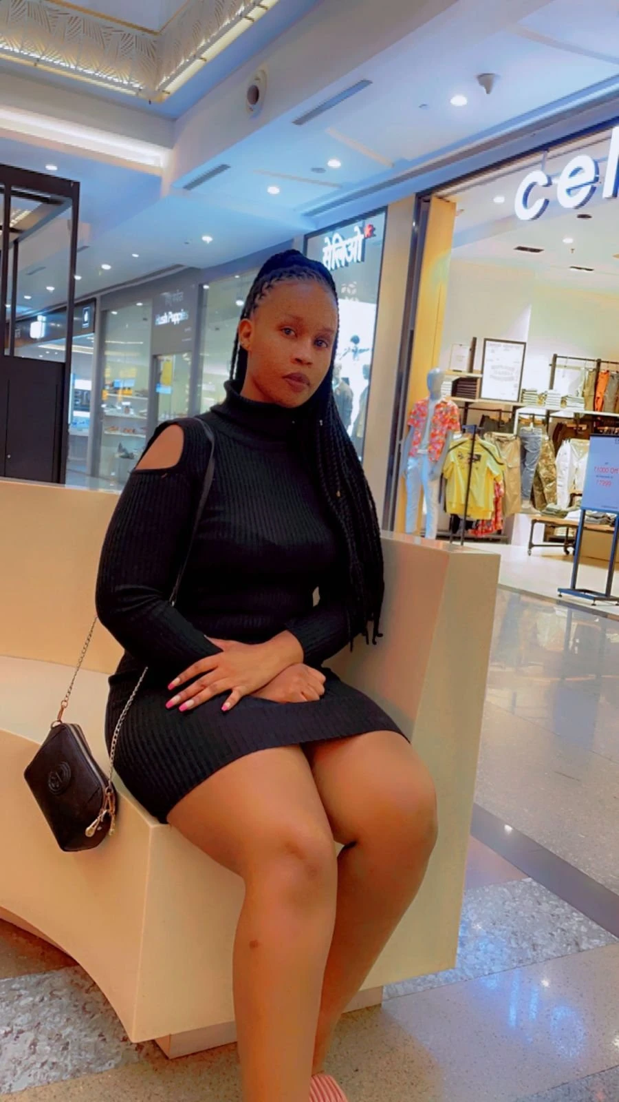 Mimi Honey Bea – Kenyan escort in Pune — 5 / 6