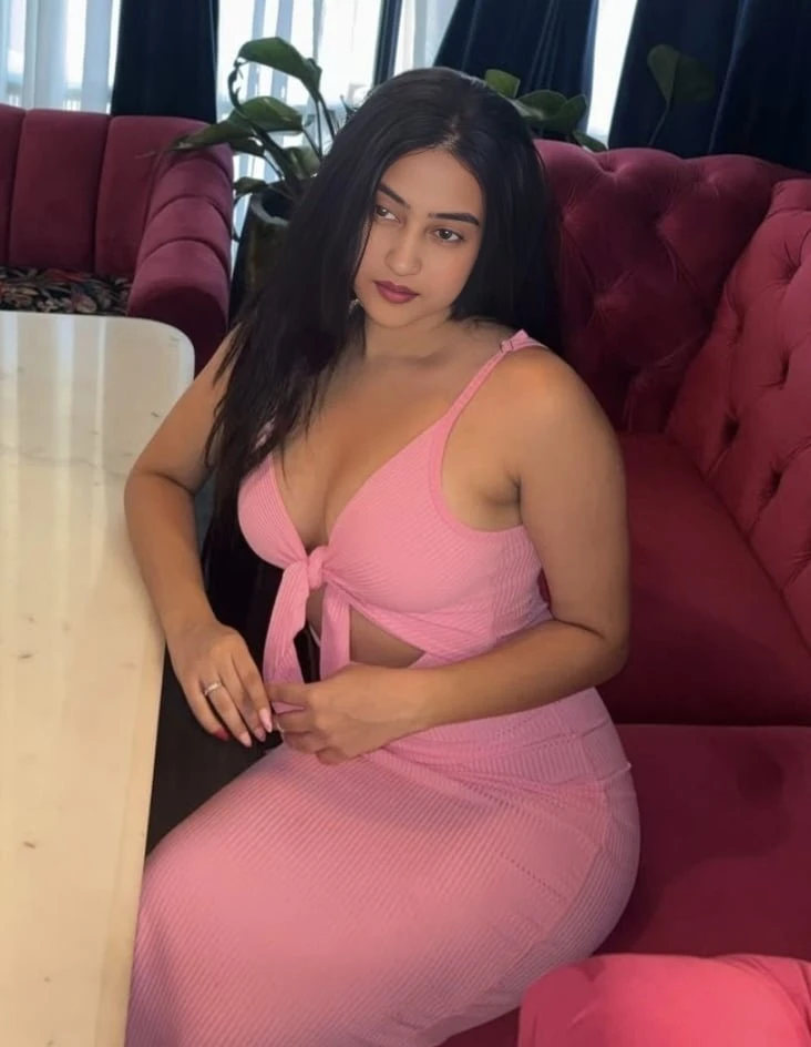 JALANDHAR PREET 𝟵𝟴𝟴𝟴𝟴𝟴𝟲𝟓𝟴𝟑 – Indian escort in Jalandhar — 4 / 5