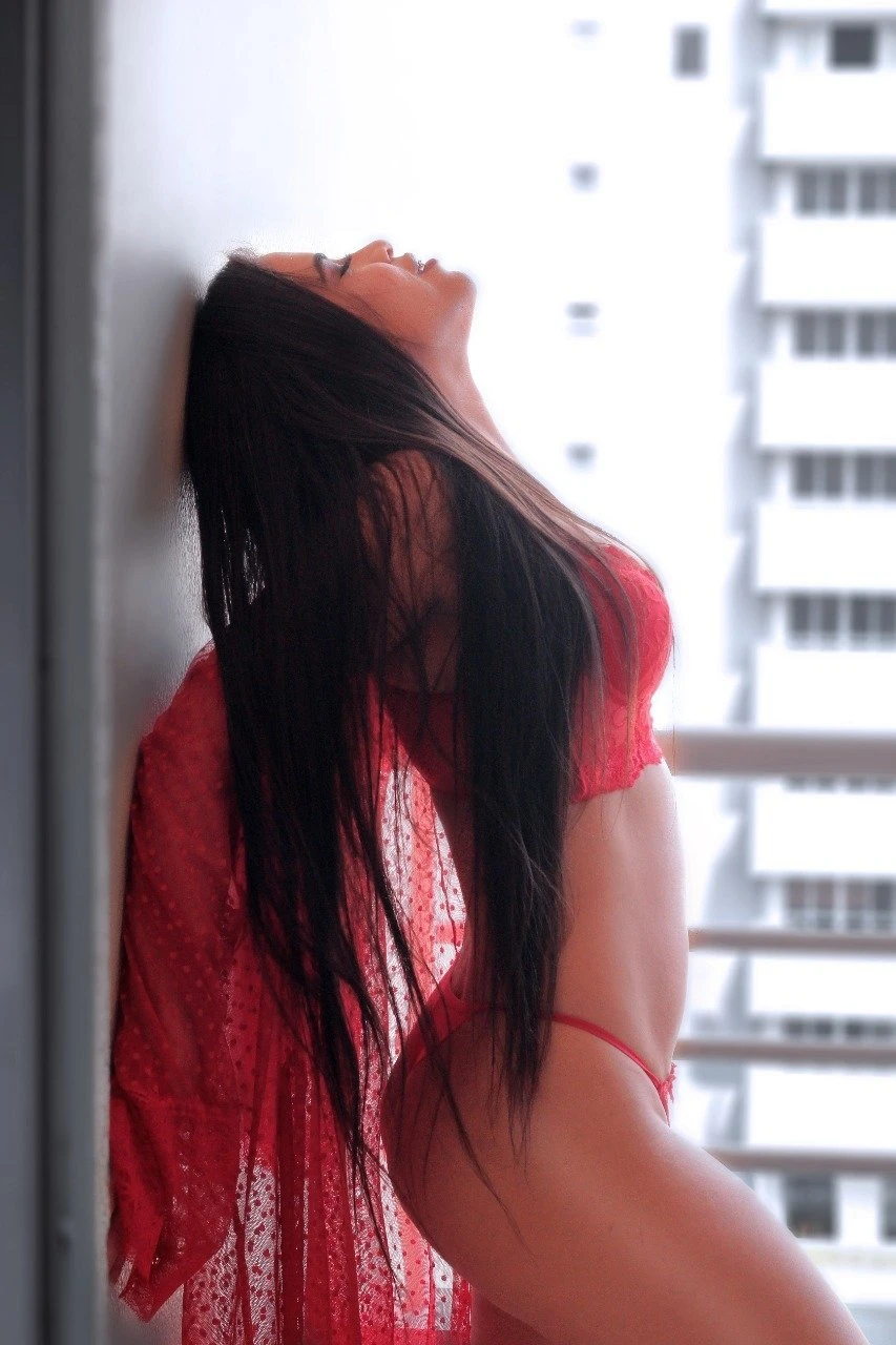 Bela – Brazilian escort in Seoul — 4 / 9