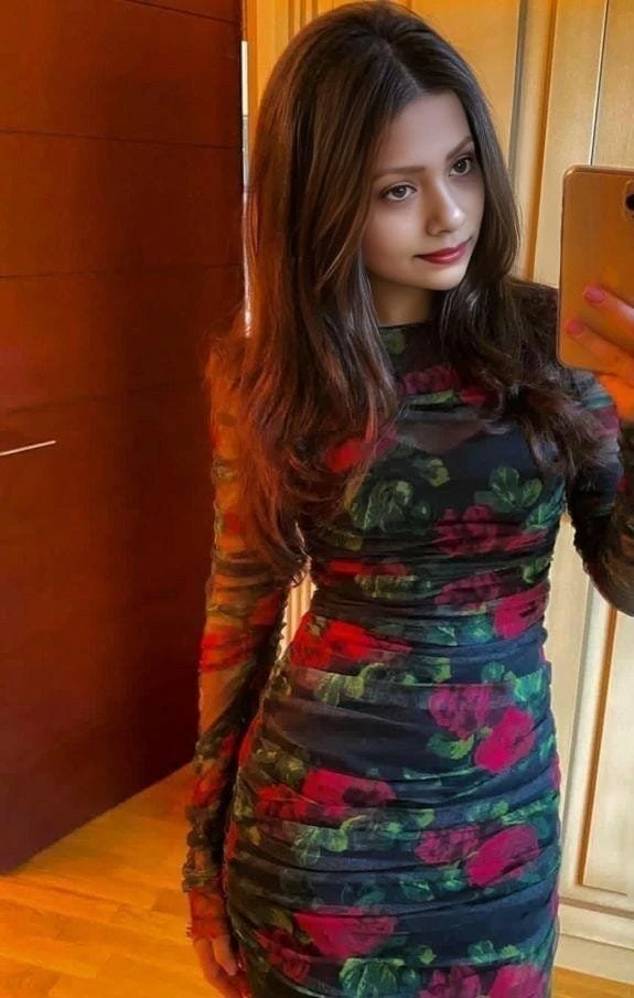 Simran Full Night Service – Indian escort in Chennai — 1 / 2