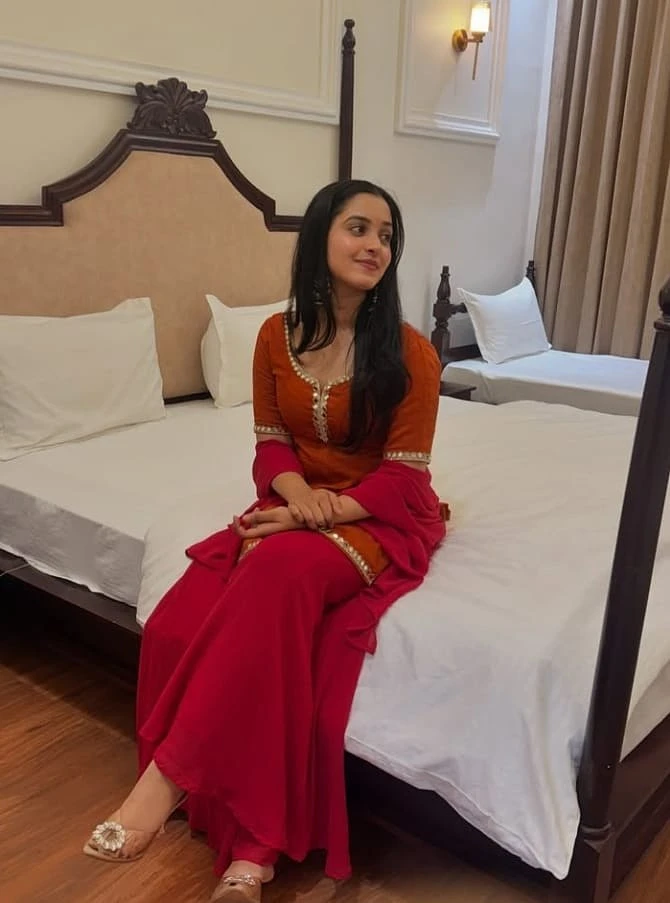 Kavya Contact Me Anal and Oral Sex – Indian escort in Pune — 3 / 6