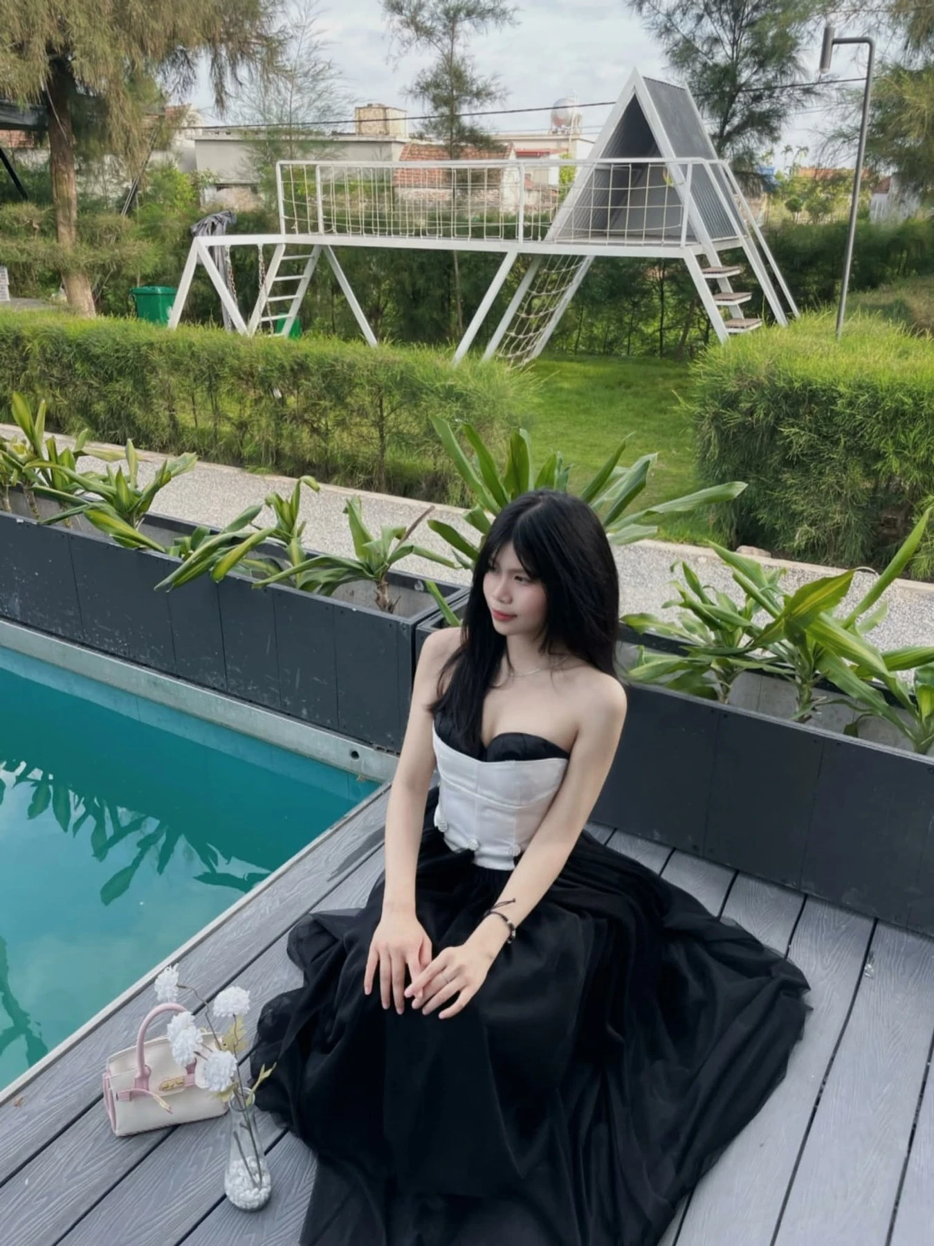 Ravenna – South Korean escort in Mumbai — 3 / 6