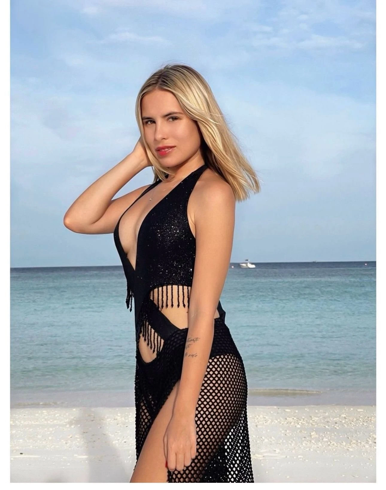 Monica – Ukrainian escort in Monaco — 5 / 6