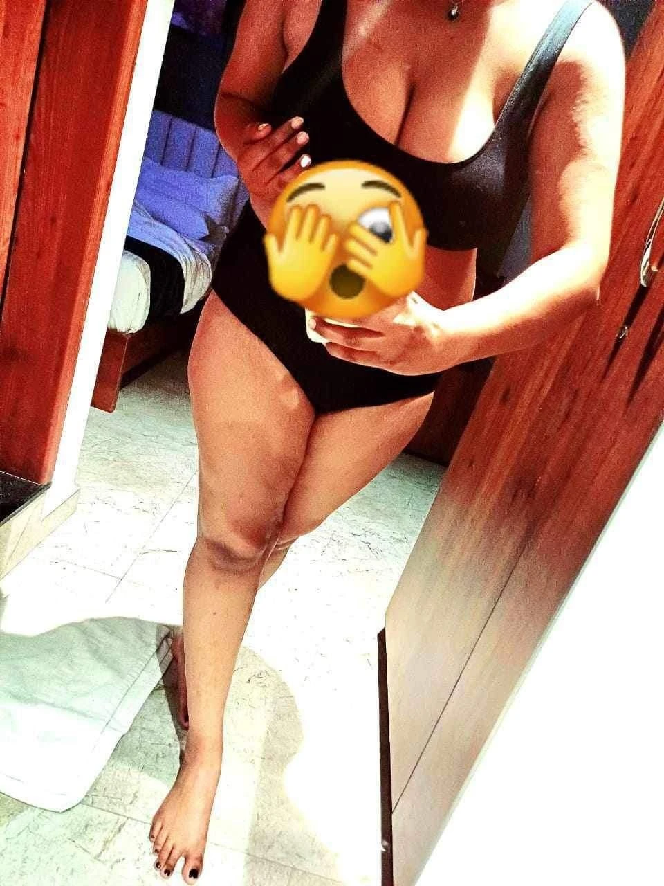 Rozy Desuza – Indian escort in Pune — 3 / 4