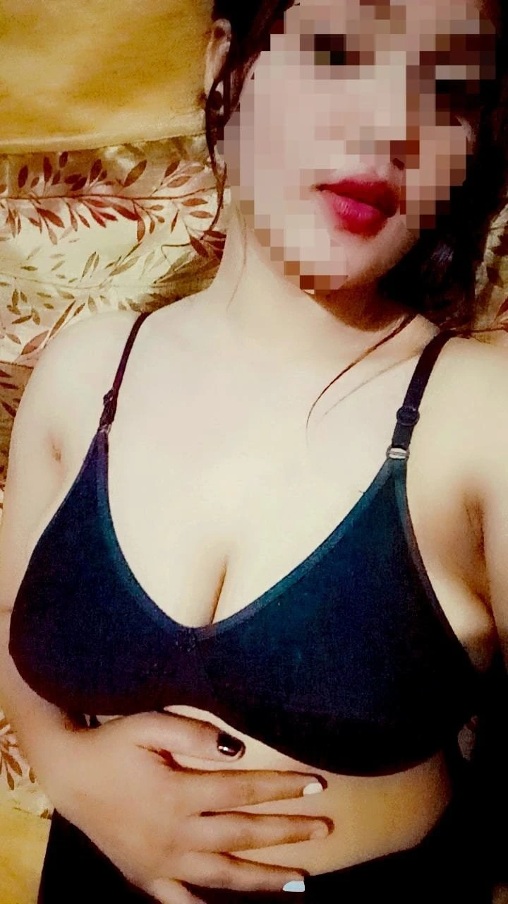 Nitya real meet & CAM fun (Outcall only) – Indian escort in New Delhi — 4 / 29