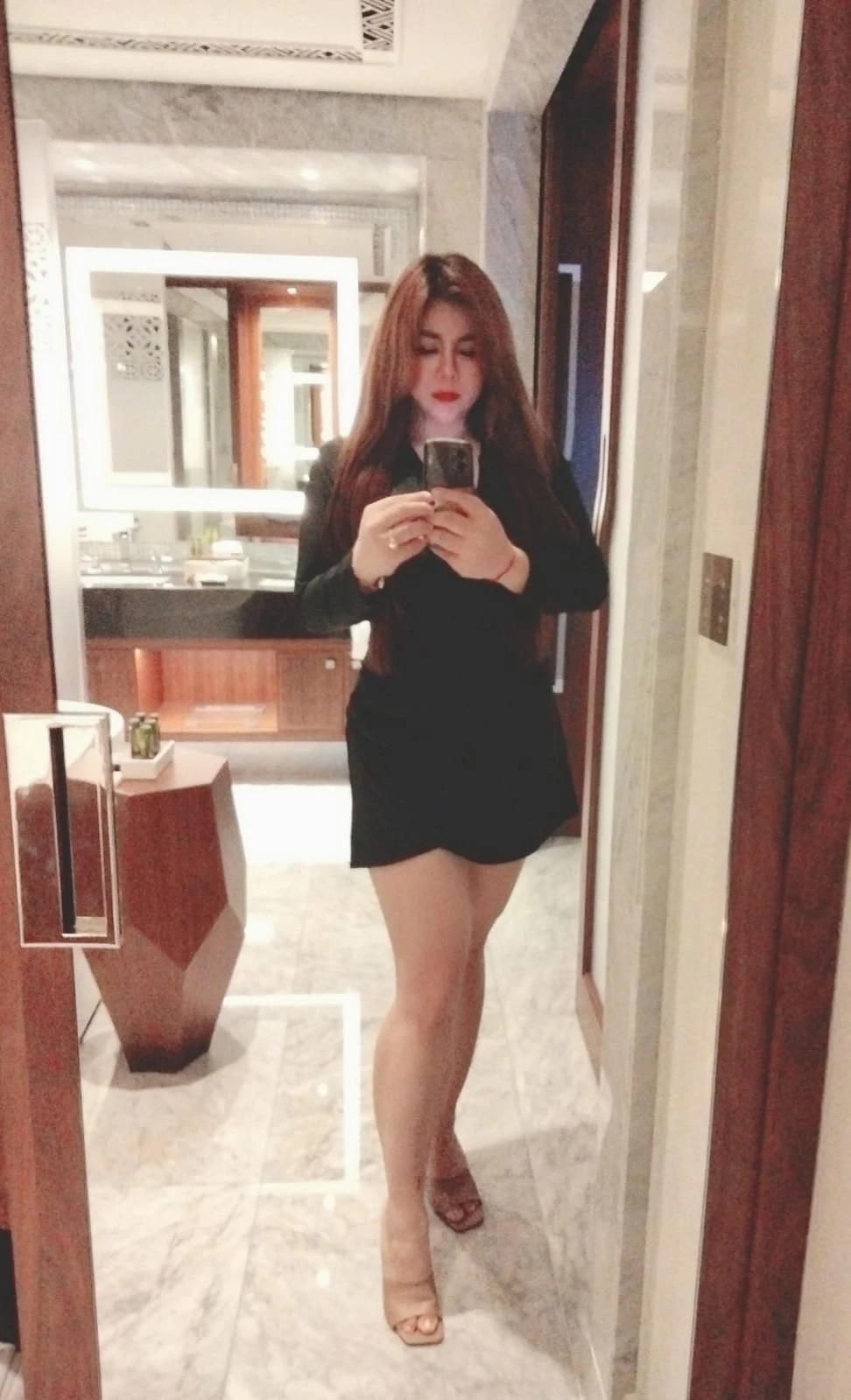 Susa – Filipino escort in New Delhi — 2 / 6