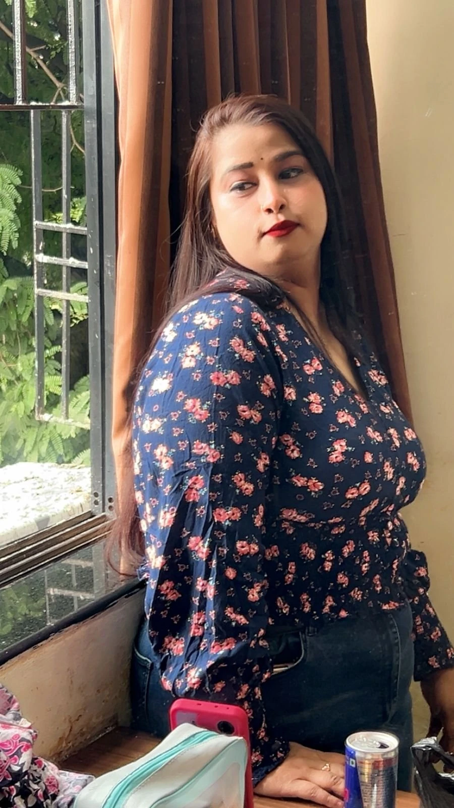 Ayesha Cam & Real Meet Escort – Indian escort in New Delhi — 5 / 6