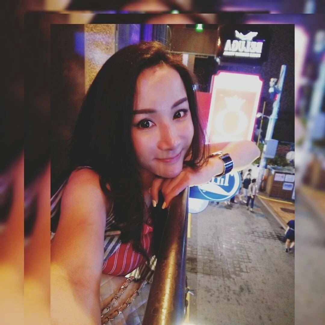 Miss Amy – escort in Seoul — 10 / 12