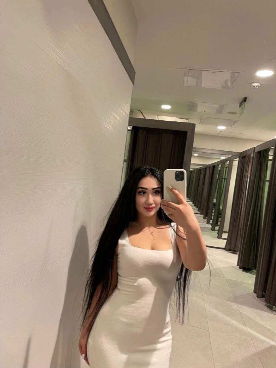 Azbela Russian – Russian escort in New Delhi — 4 / 5