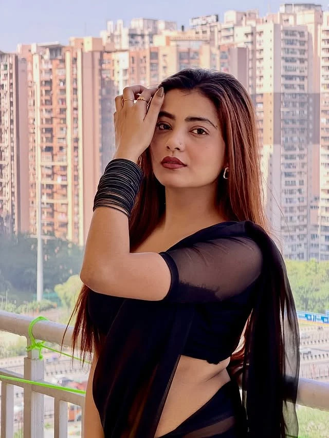 Priya – Indian escort in Hyderabad, Escort, Hyderabad