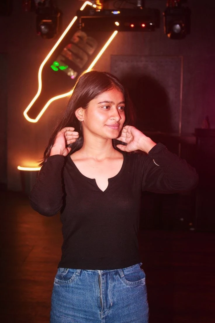 Janvi – Indian escort in Hyderabad — 6 / 7