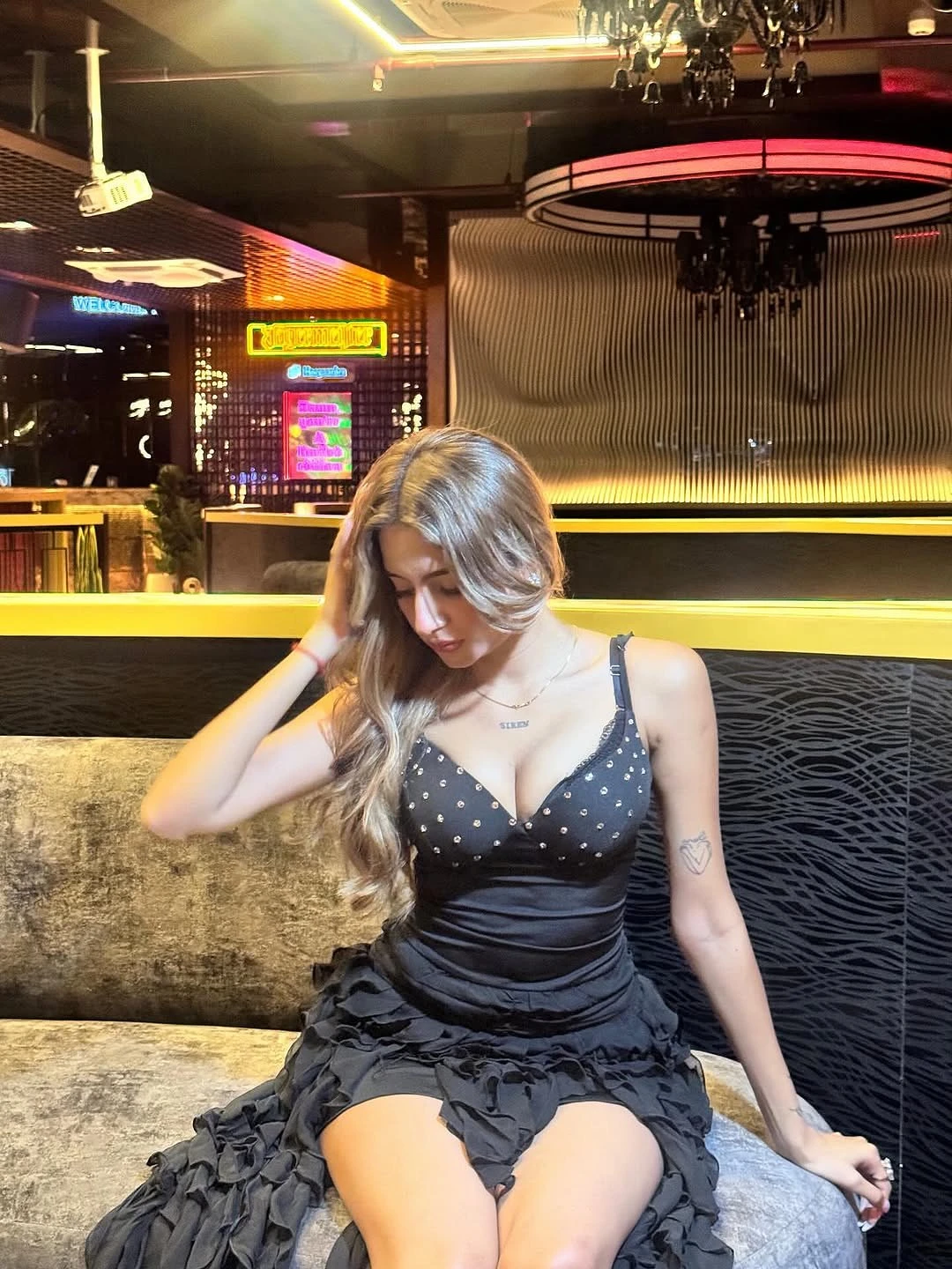 Diya Escort – Indian escort in Jamshedpur — 3 / 5