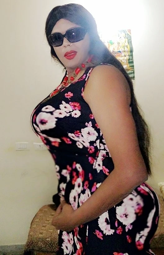 Madhu Randi – Indian escort in New Delhi — 7 / 31