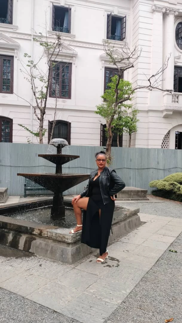 Tallia – South African escort in Jaipur — 5 / 6