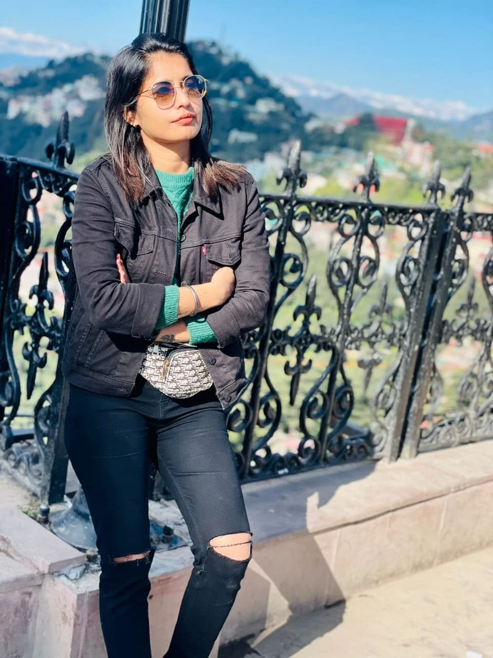 Sanjana – Indian escort in Pune — 5 / 6