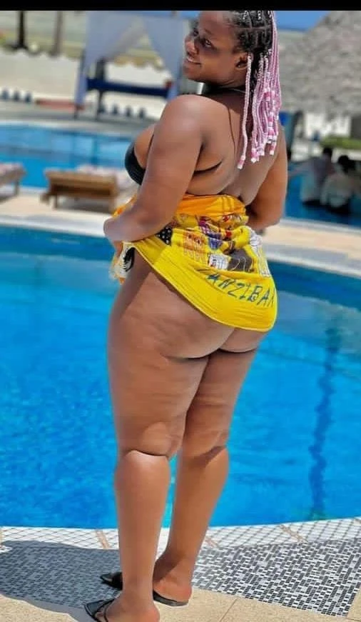 Esther vasant vihar – escort in New Delhi — 2 / 9