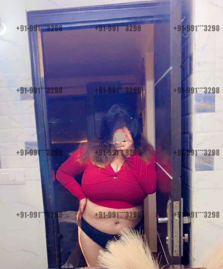 Independent Lady – Indian escort in New Delhi — 3 / 18