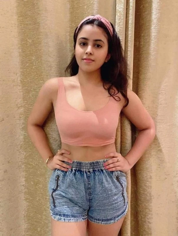 Divya – Indian escort in Pune — 2 / 6