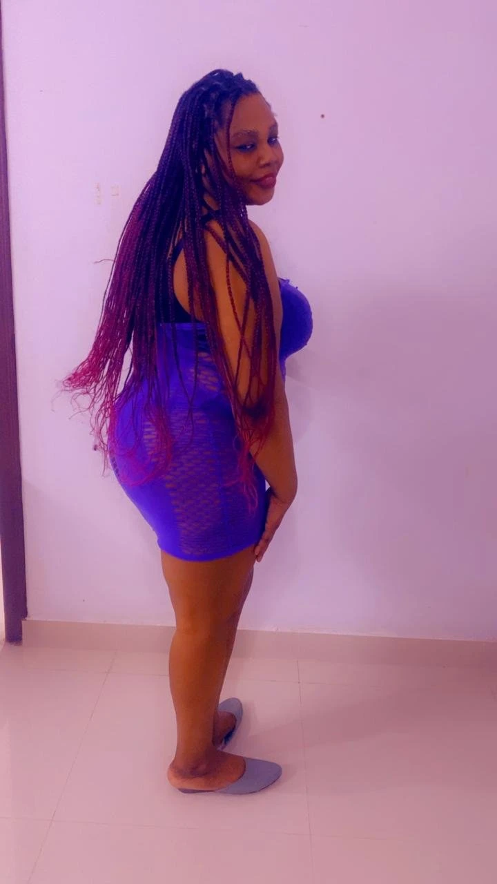 Bubbly Sweet Maria – escort in Hyderabad — 4 / 5