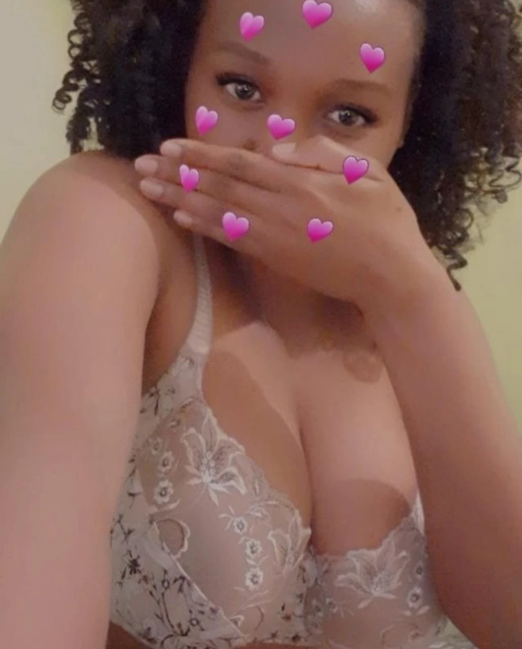 Melina webcam only – South African escort in Mumbai — 2 / 6