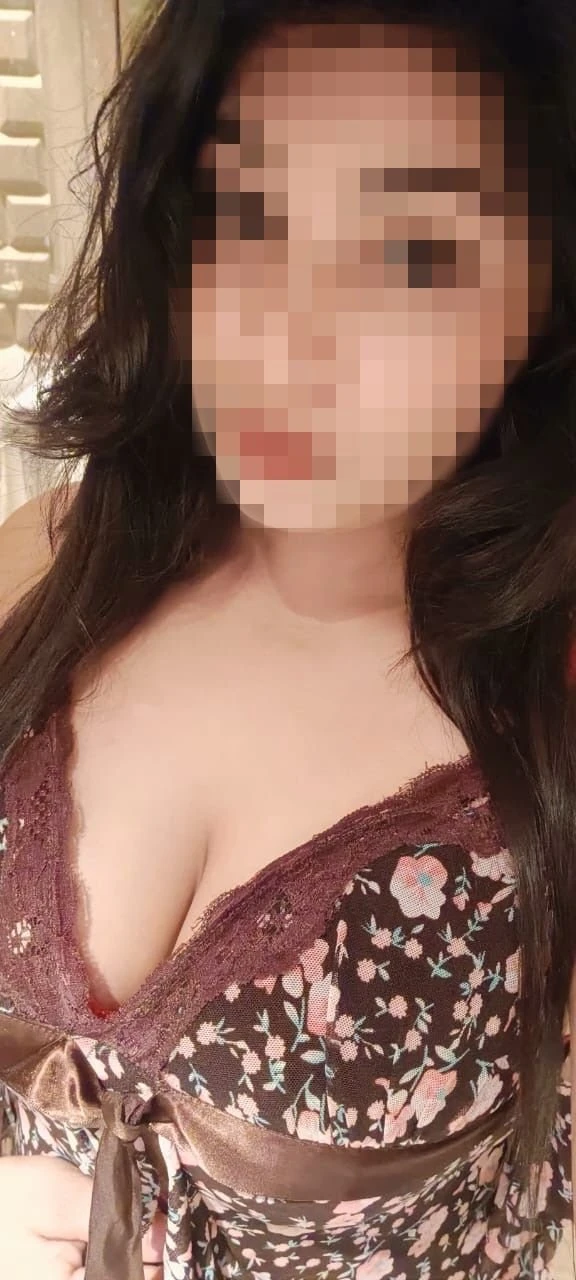 Soniya Independent Escort – Indian escort in Mumbai — 2 / 4