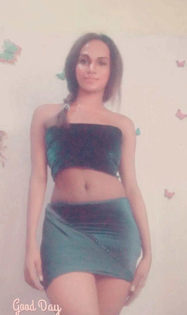 Renata shemale – Sri Lankan escort in Colombo — 3 / 5