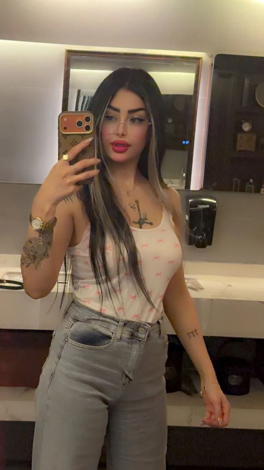 Biba – Syrian escort in Erbil — 2 / 3
