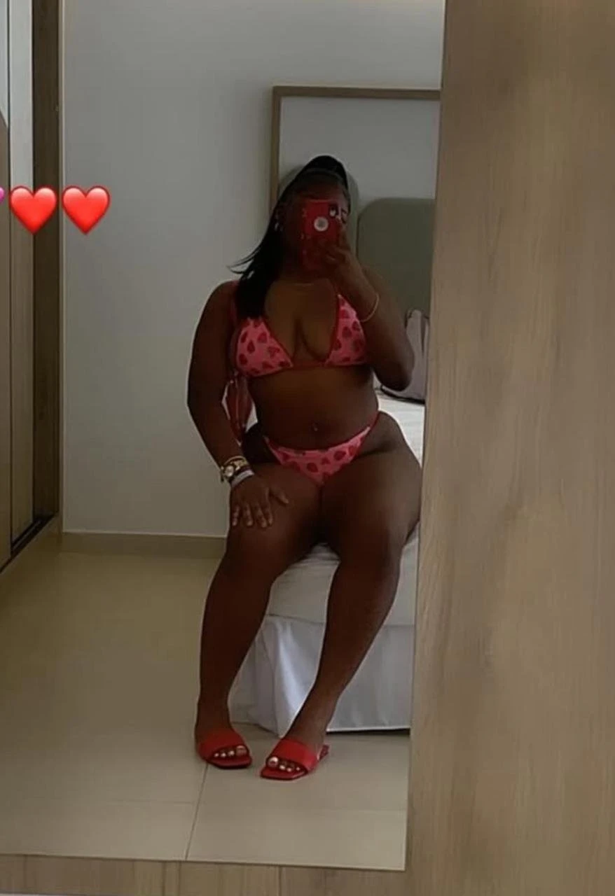 Destiny – Austrian escort in Erbil — 2 / 3