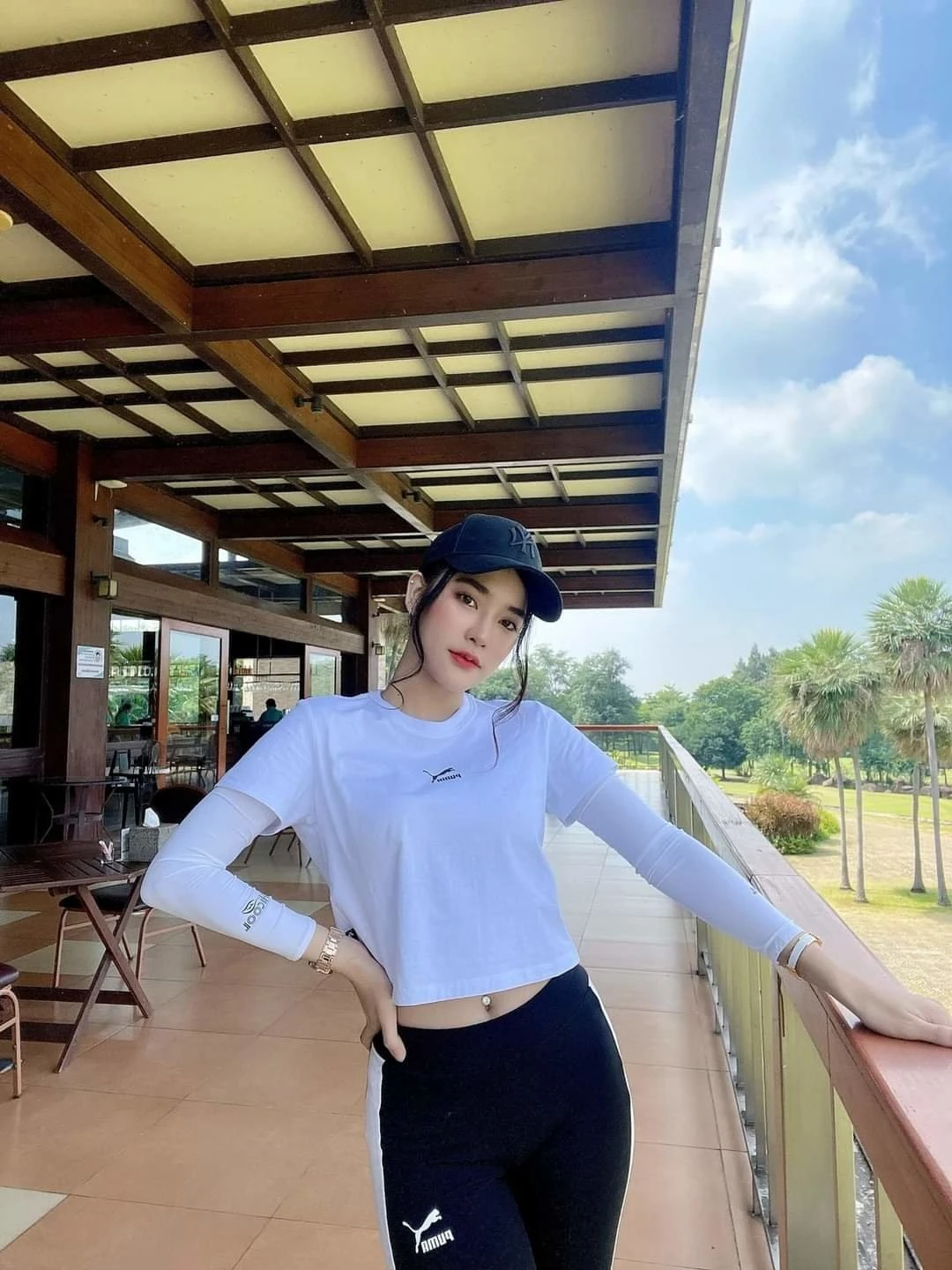 Bella – South Korean escort in Da Nang — 17 / 22