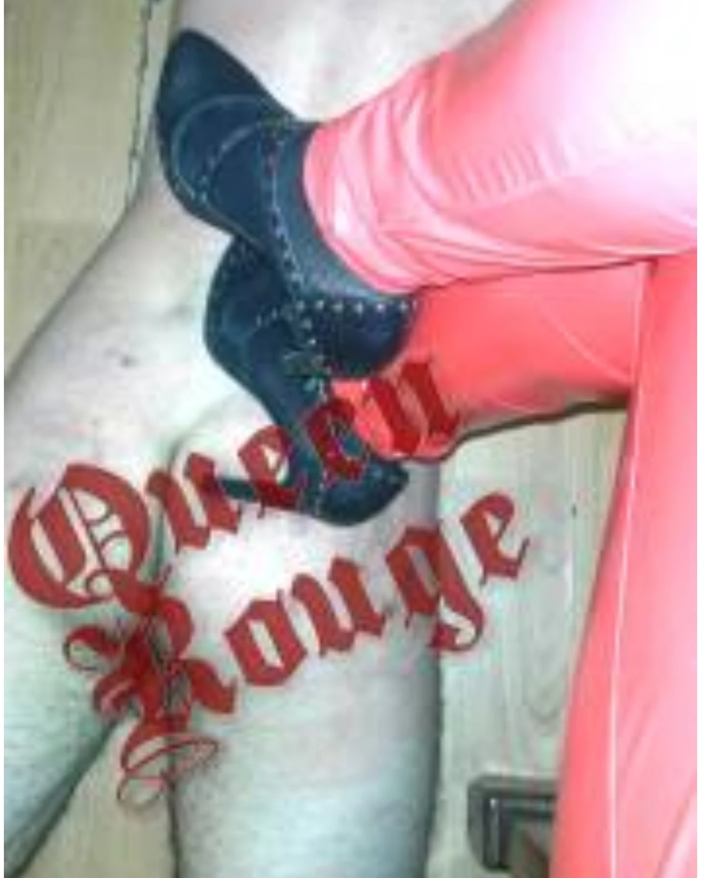Queen Rouge – Lebanese dominatrix in Beirut — 13 / 25