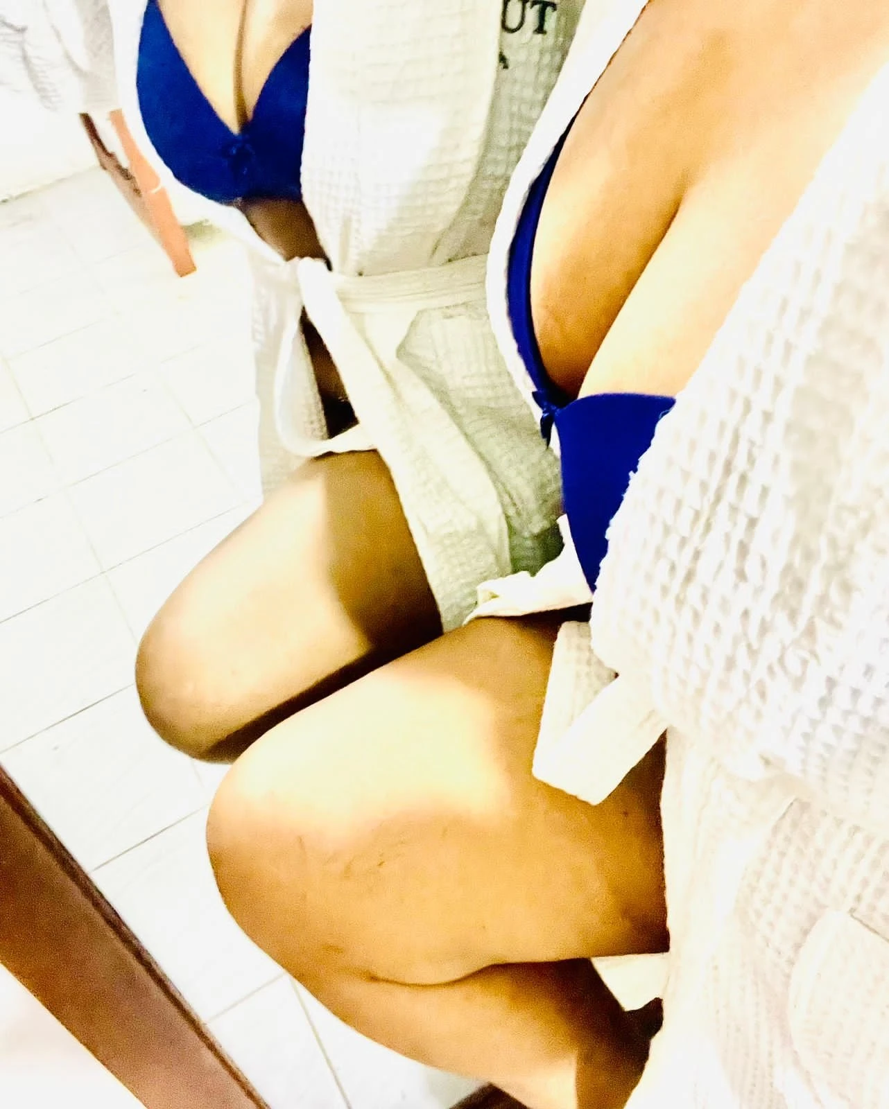 Shenu (Meet up's & Cam show ) – Sri Lankan escort in Colombo — 14 / 26