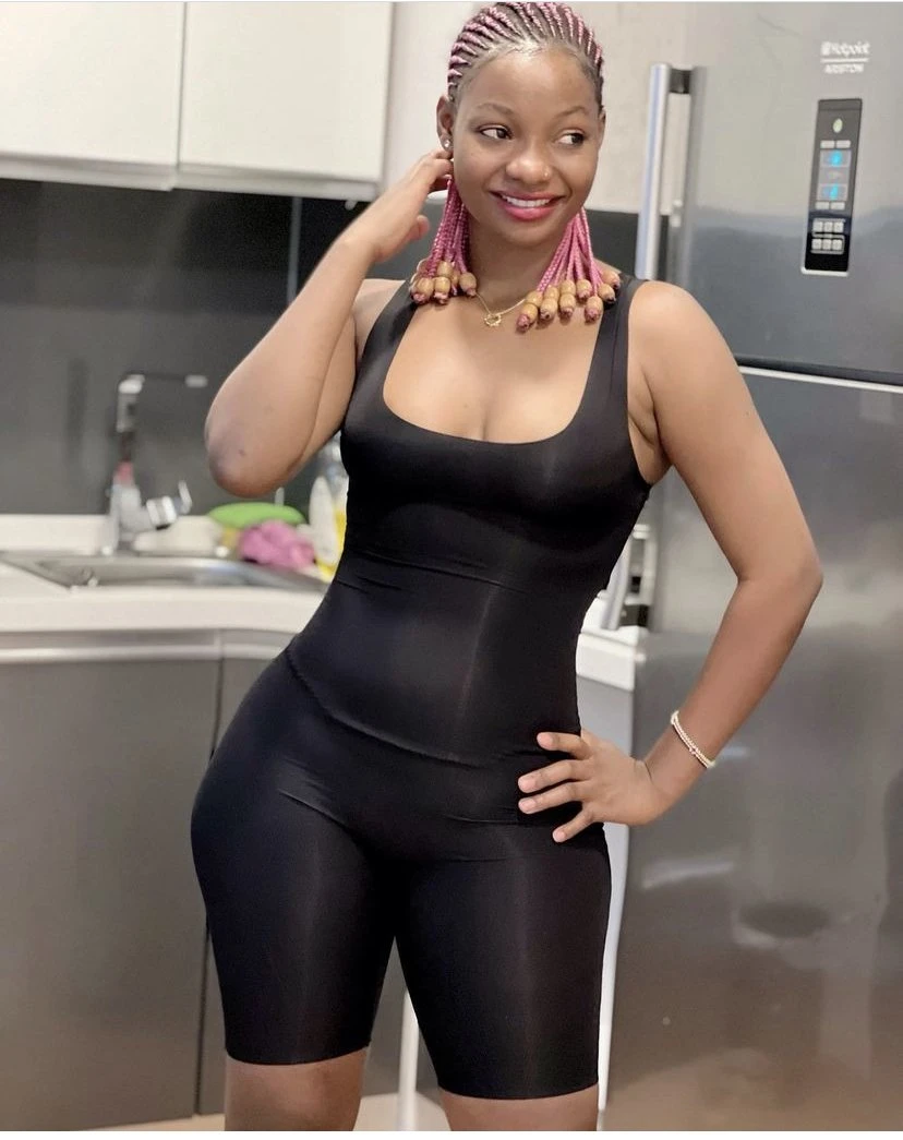 Jeanet K – Rwandan escort in Kigali — 4 / 5