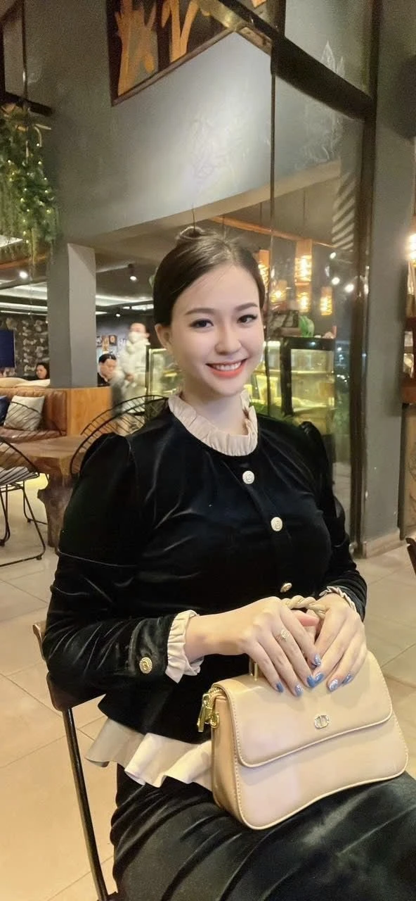 Vivan Lovely Sweet New – Vietnamese escort in Mauritius — 3 / 6
