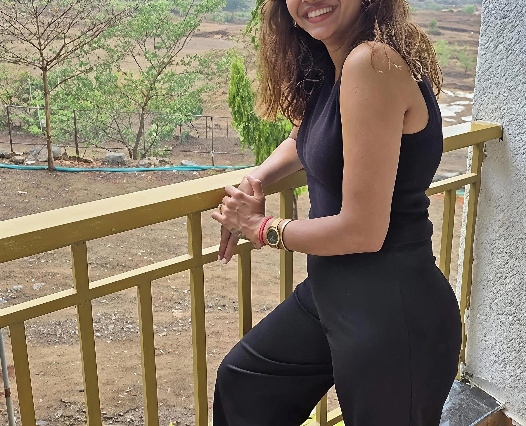 Kavya – Indian escort in Mumbai — 2 / 3