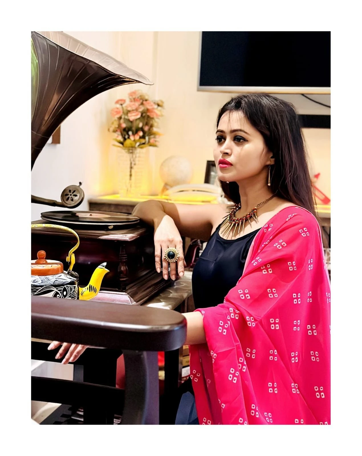 Amrita Escort Service & Cam Show – Indian escort in Kolkata — 2 / 6