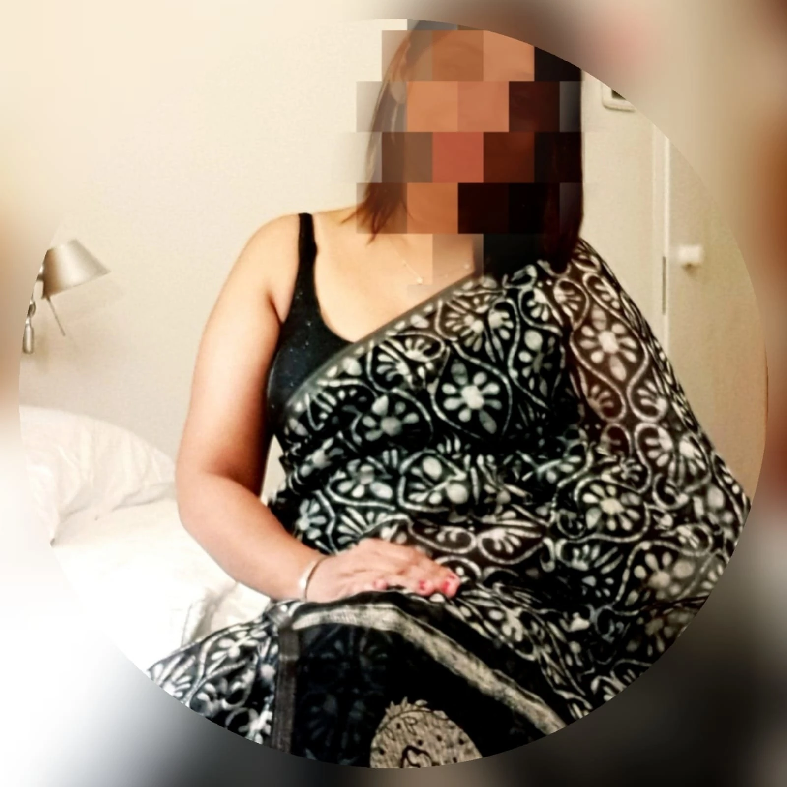 Divya.43 – Indian escort in Pune — 3 / 6