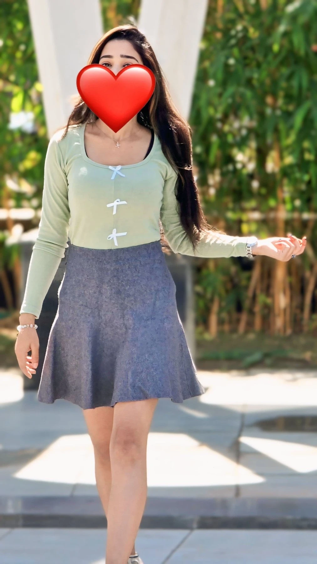 Sonia Cam and Real Meet – Indian escort in New Delhi — 4 / 9