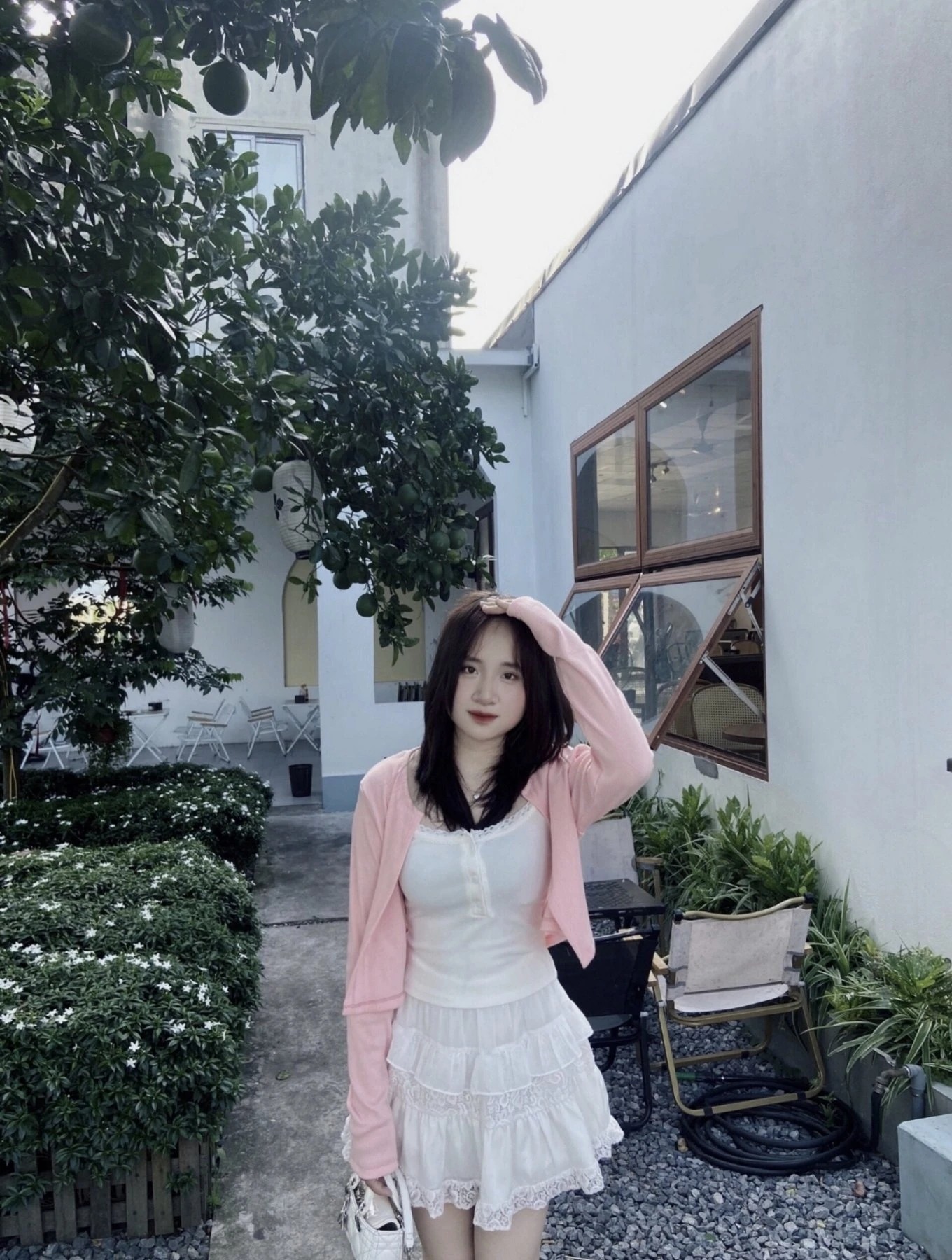 Zara – South Korean escort in Mumbai — 4 / 10