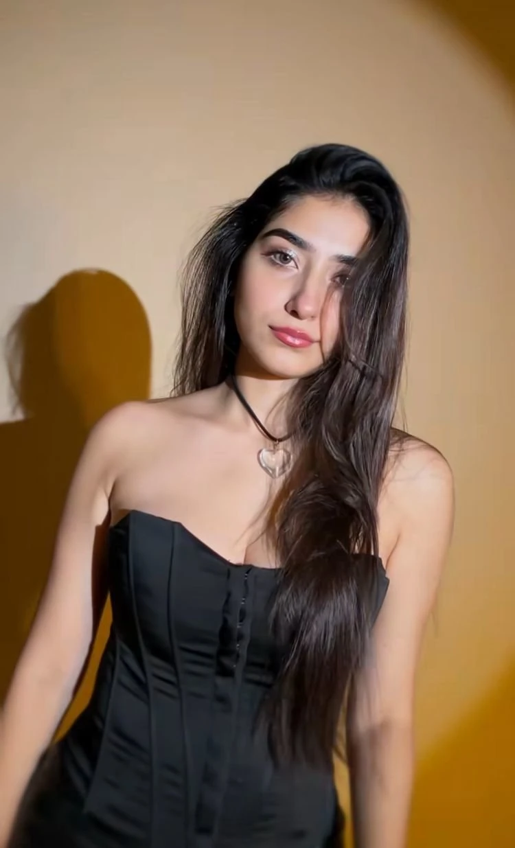 Kinza Vip Escort – Pakistani escort in Karāchi, Escort, Karāchi