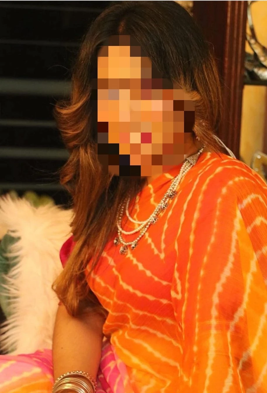 Smriti Independent Girl – Indian escort in New Delhi — 3 / 4