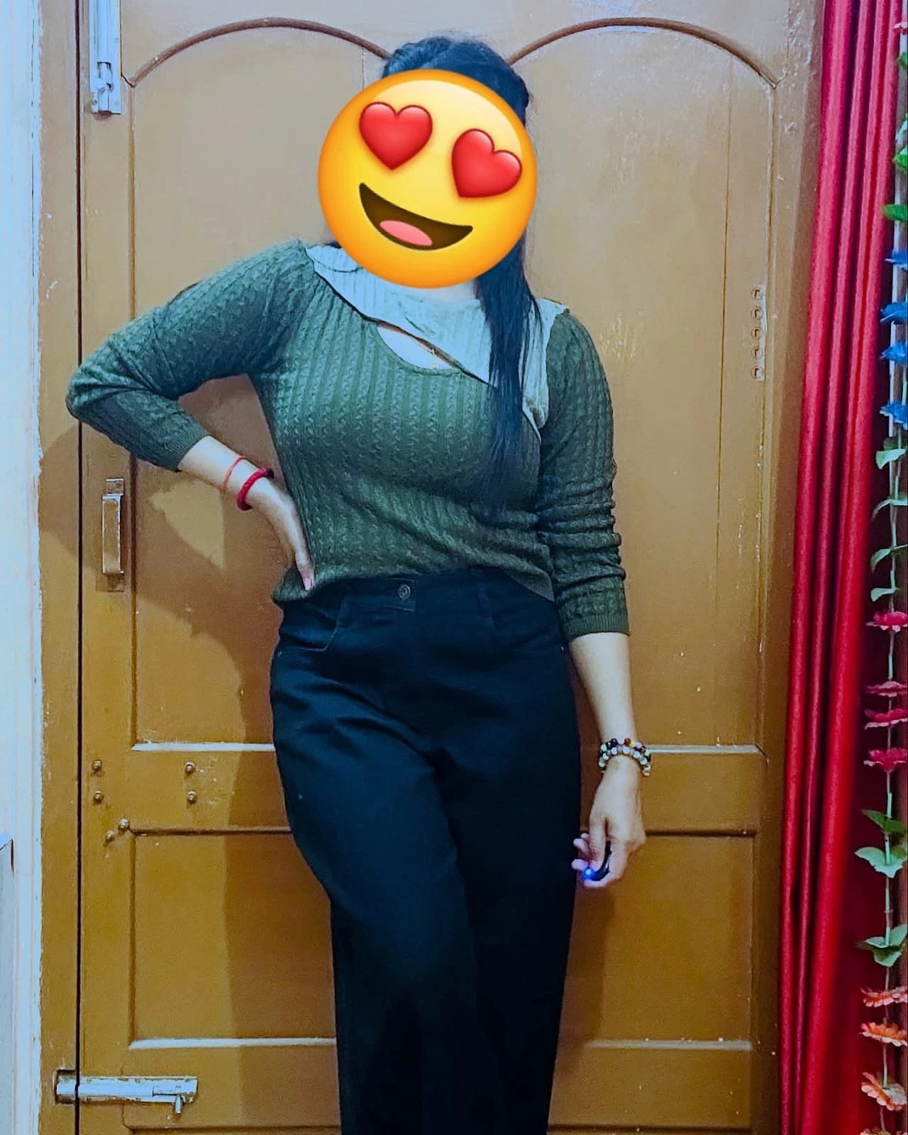 MARRIED HOUSEWIFE📸CAM📸ANAL – Indian escort in New Delhi — 9 / 24