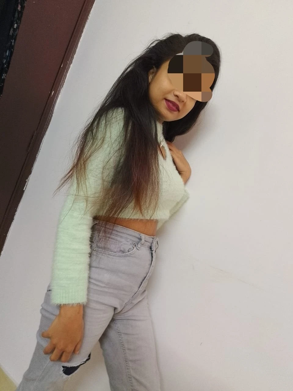 Trisha Genuine Independent Video Confirm – Indian escort in New Delhi — 4 / 11