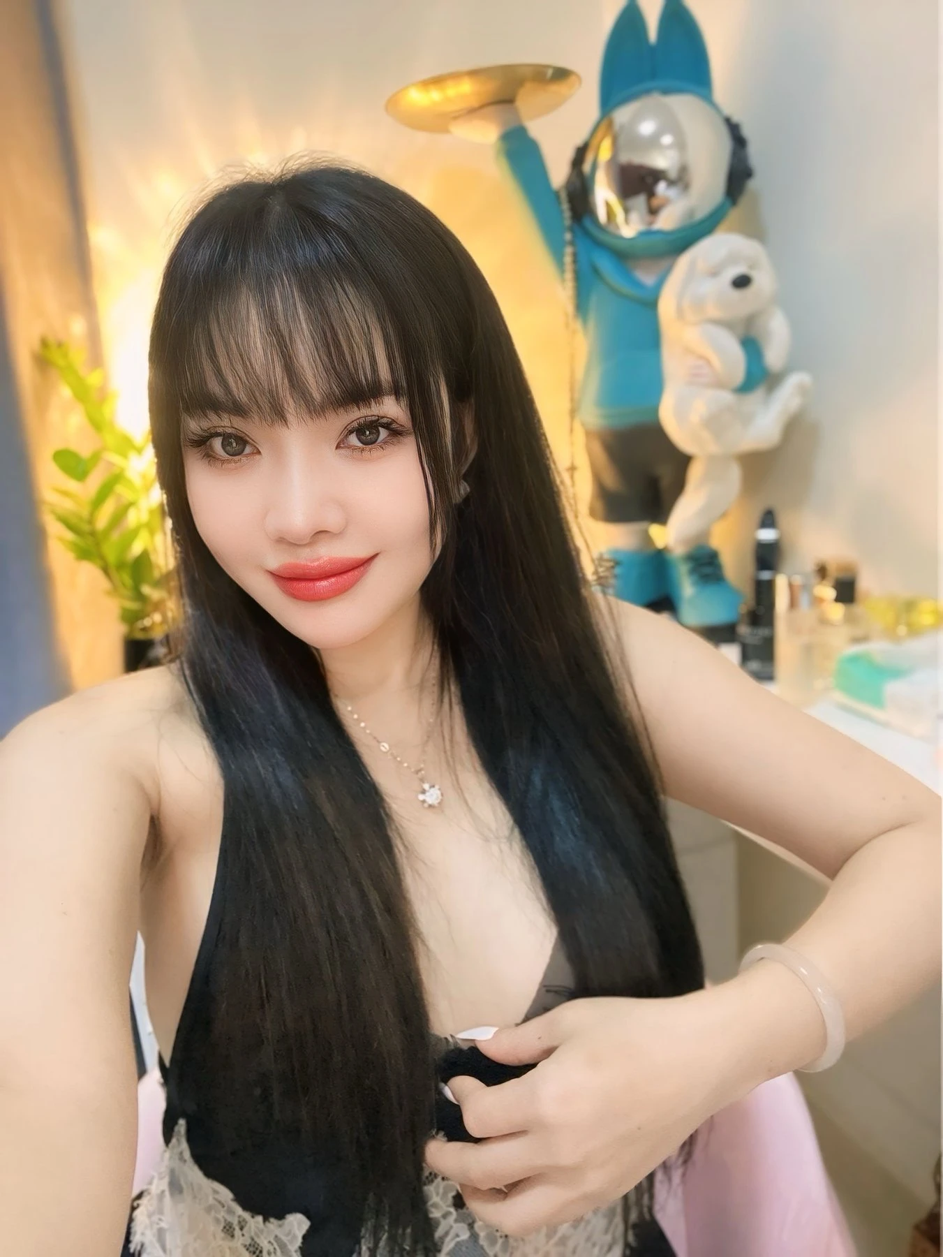 La Lan hcm – Chinese escort in Ho Chi Minh City — 5 / 6
