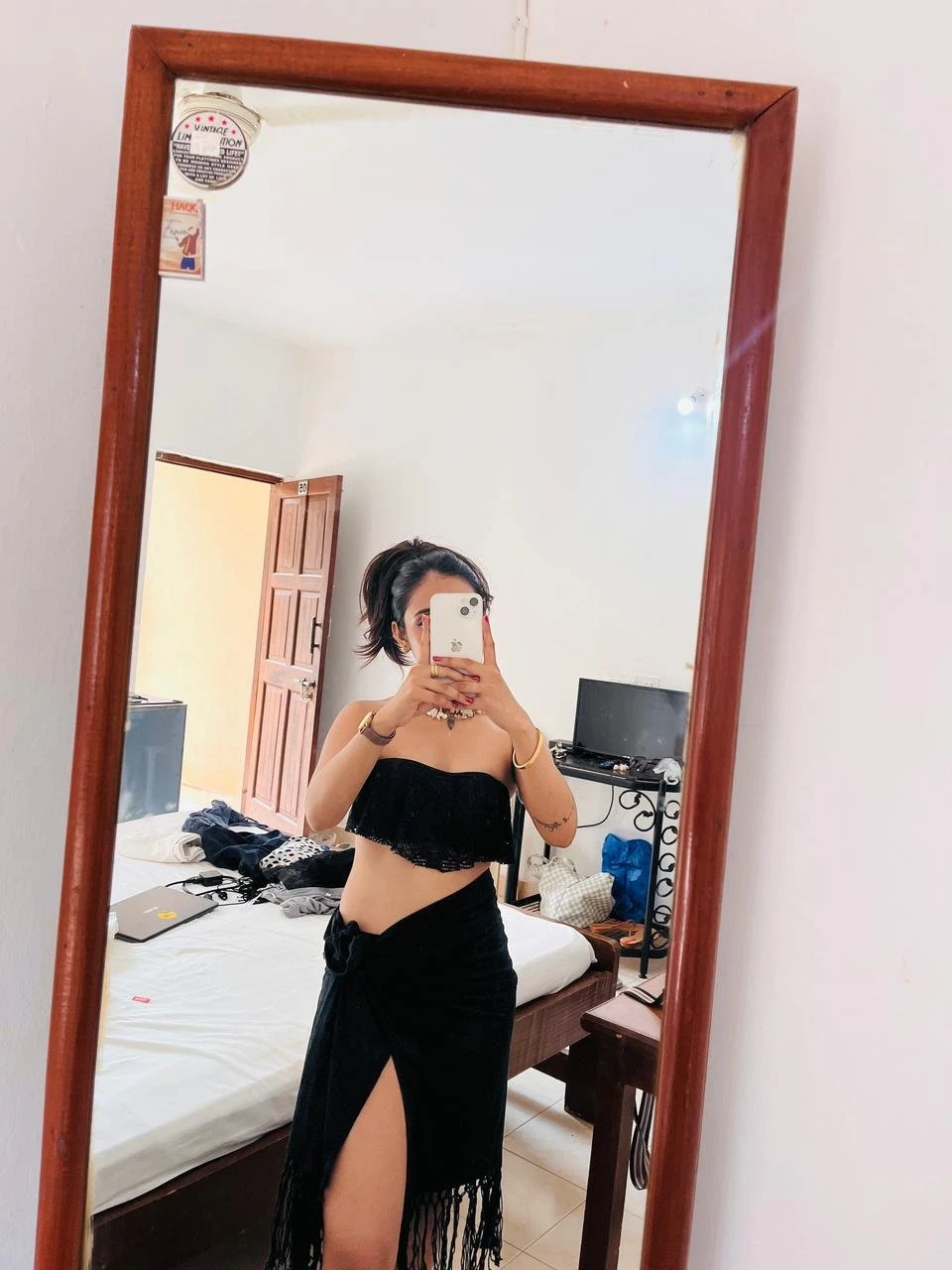 Jenny Roy – Indian escort in Mumbai — 4 / 31
